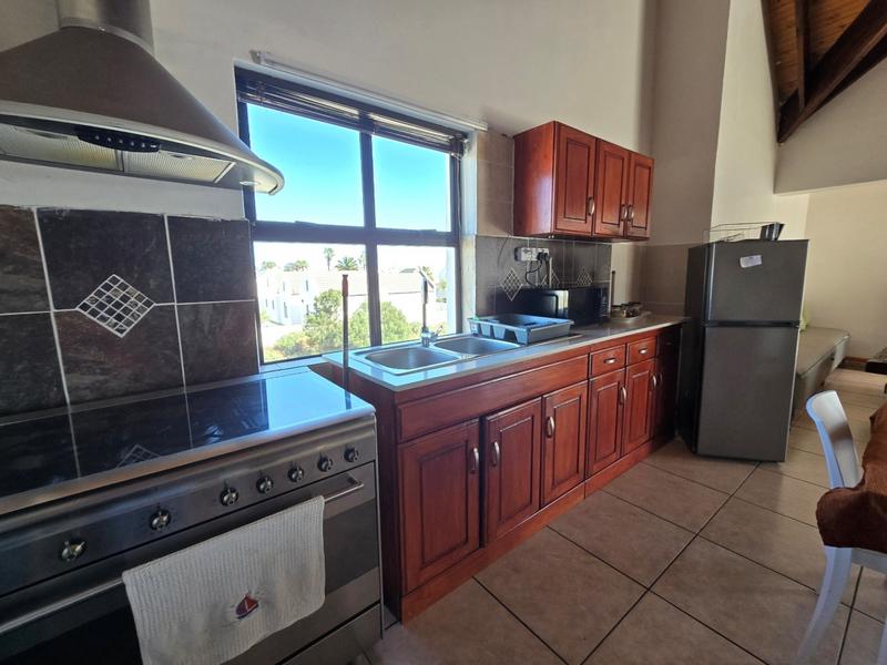 5 Bedroom Property for Sale in Golden Mile Western Cape